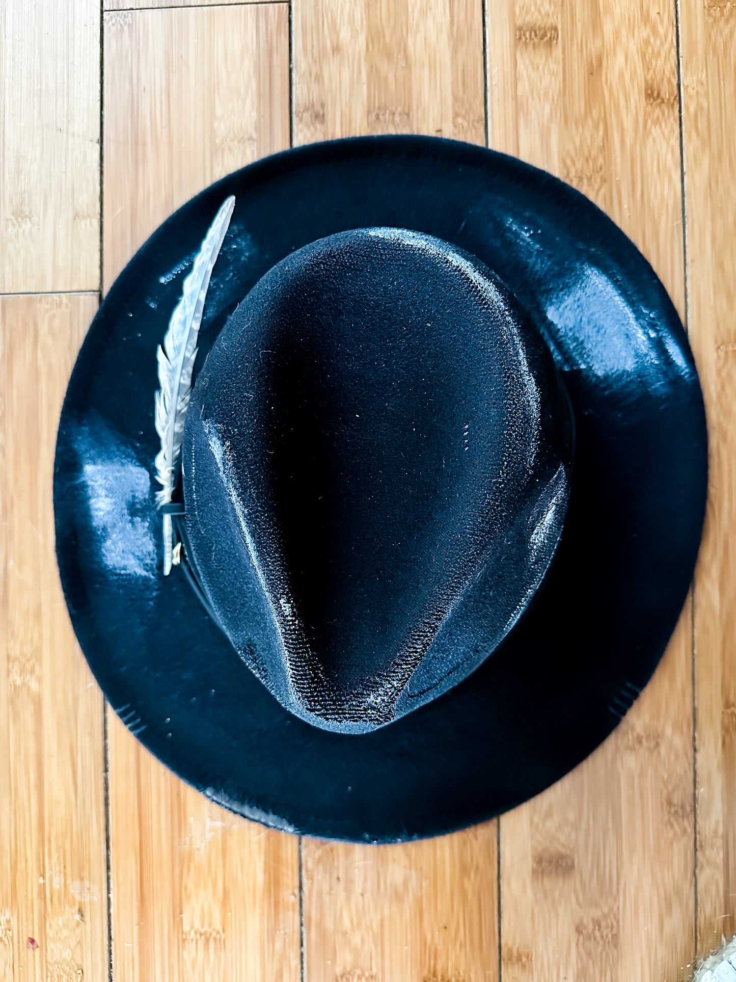 Paint it Black Small Brim