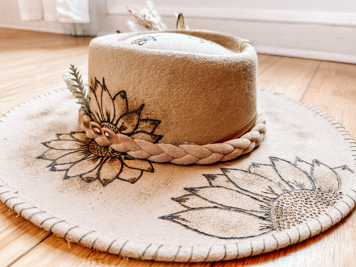 Layla Large Brim